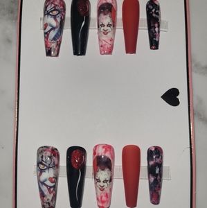 Press on nails